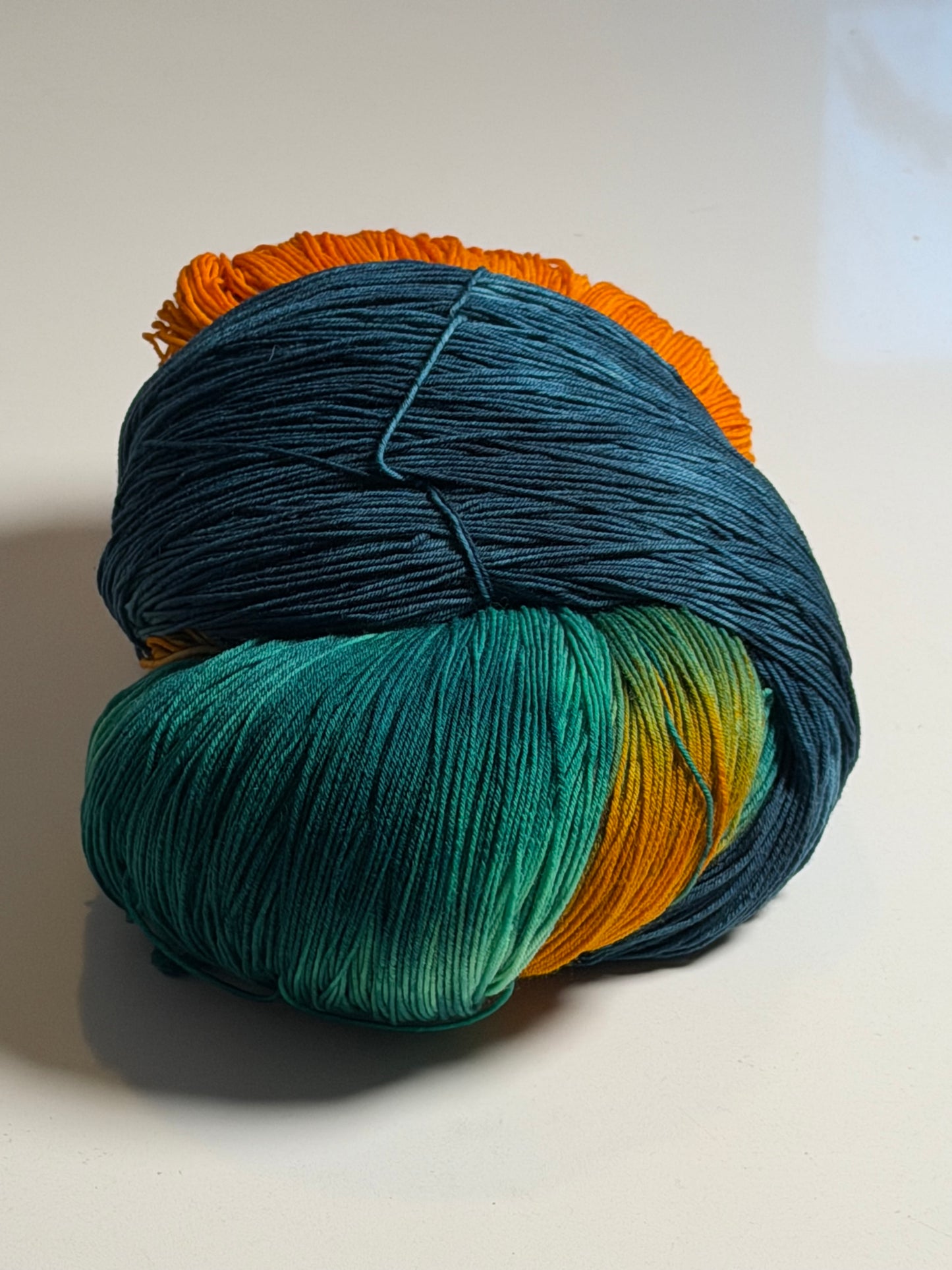 Parrot Feather (Wooly Mammoth)